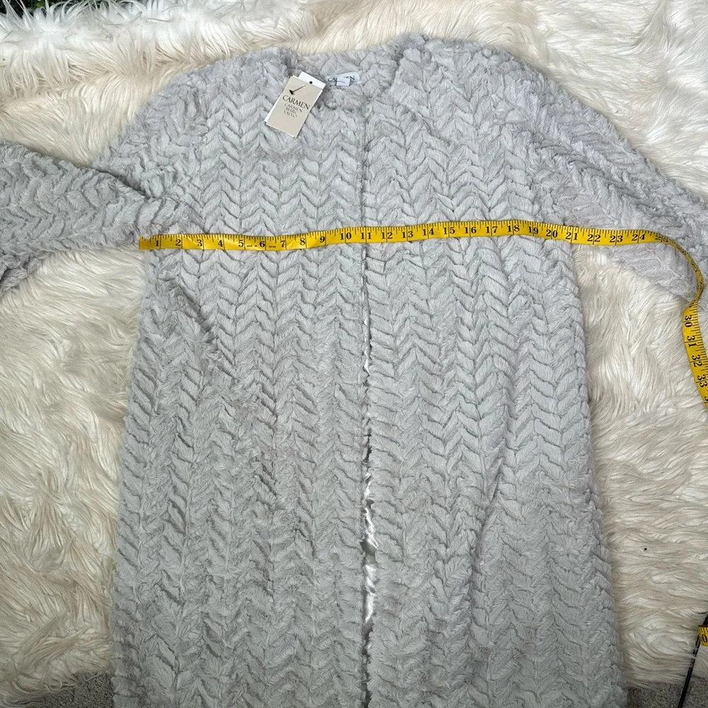 Nwt‎ Carmen Marc Valvo Textured gray cement color Coat